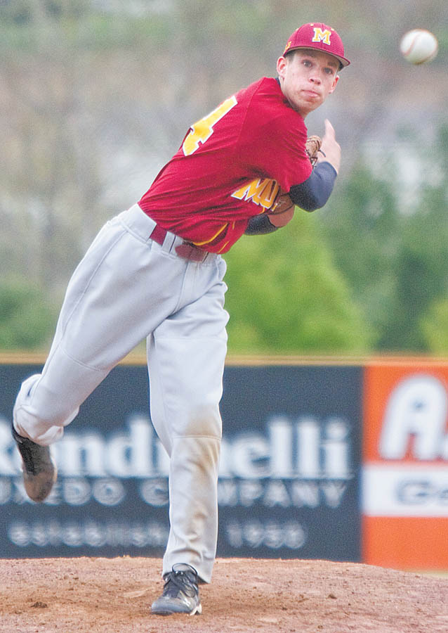 Cardinal Mooney’s Ryan Gallagher (24) pitches in the top of the fi fth inning during the Cardinals’ 8-2 win
against the Struthers Wildcats on Thursday at Cene Park in Struthers. Gallagher (4-1) carried a no-hitter
into the fi fth and a one-hitter into the seventh before the Wildcats (9-7) tagged him for their only runs.