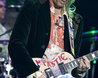 LISA-ANN ISHIHARA | THE VINDICATOR..Elton John performs at Covelli Centre, Saturday May 1, 2010