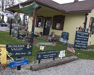 LISA-ANN ISHIHARA | THE VINDICATOR
Mohawk Valley Fine Arts located on the northwest corner of state Route 224 and Route 534 in Berlin Center has been the personal studio of artist Joseph Donnelly for 14 years.