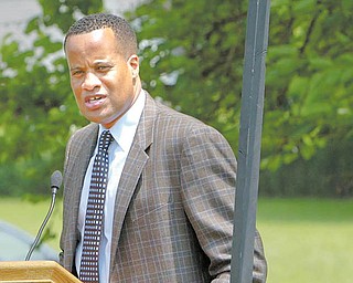 Mayor Jay Williams spoke on the importance of the proposed Harrison Commons park to the city, Youngstown State University and the Smoky Hollow neighborhood.