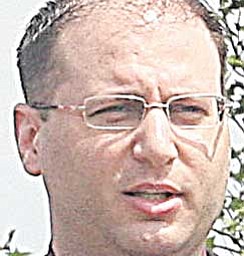 Campbell Mayor George Krinos