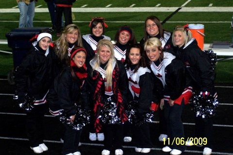 Canfield Varsity cheerleaders pose before their 1st playoff win against Aurora!!!