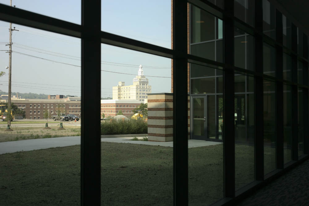 ROBERT K. YOSAY | THE VINDICATOR..Downtown is in plain view -  .The new Williamson College of Business Administration will provide a professional business education environment, a resource for the regional business community and a link between YSU and the cityÕs downtown.. ....-30-