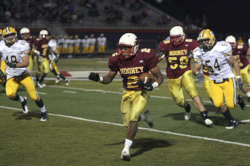 ROBERT K. YOSAY | THE VINDICATOR..Cardinal Mooney vs St. Ed's  at Fitch Stadium..-30