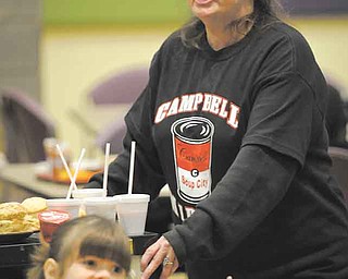 Cindy Slaney delivers healthy snacks and smoothies..