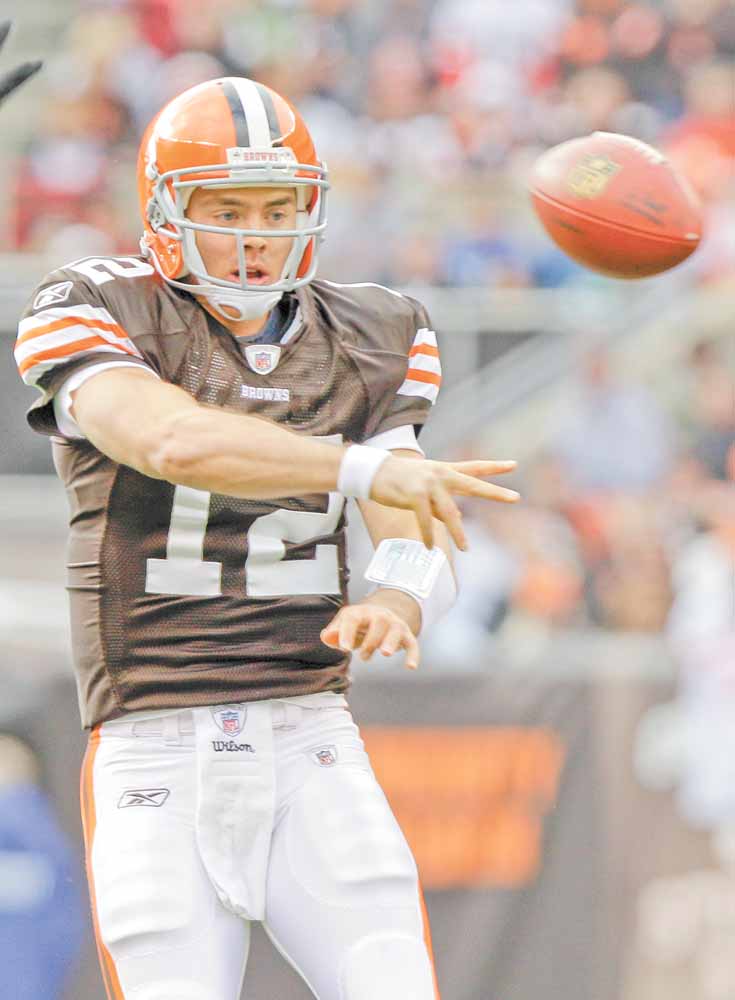 Cleveland Browns quarterback Colt McCoy throws a short pass during the first quarter of an NFL football game against the New York Jets, Sunday, Nov. 14, 2010, in Cleveland. (AP Photo/Mark Duncan)