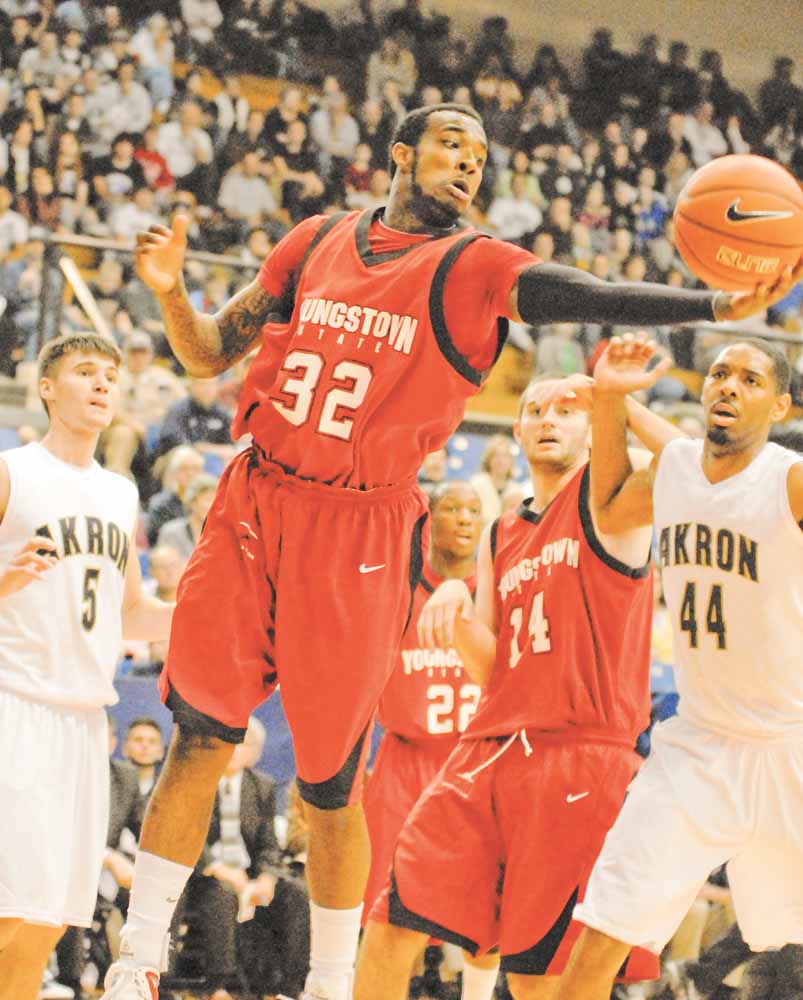 Youngstown State junior guard Tre Brewer is one of several newcomers making an impact for the Penguins this season. Brewer decided to transfer to Cal State San Bernardino, a Division II school.