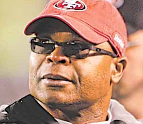 San Francisco 49ers head coach Mike Singletary during an NFL football game, Thursday, Dec. 16, 2010, in San Diego.