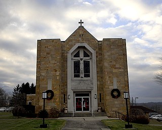 A view from outside St. Elizabeth’s Church on the morning of its last service. There are four other Catholic parishes in Campbell that St. Elizabeth’s members said they plan attend now.