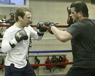 Youngstown Middleweight boxer Billy Lyell prepares for a JAn. 29, 2011 fight in Mexico with Julio Cesar Chavez Jr.
