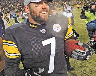 Pittsburgh Steelers quarterback Ben Roethlisberger celebrates on the field after the Steelers' 24-19 win over the New York Jets in the AFC Championship NFL football game in Pittsburgh, Sunday, Jan. 23, 2011. The Steelers advance to the Super Bowl to face the Green Bay Packers. 