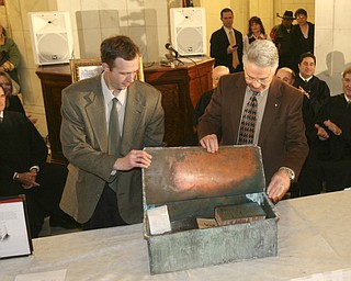 The observation that history repeats itself is illustrated by how events and circumstances have come full circle in the century since the Mahoning County Courthouse was built and opened..ÒWe owe a debt of gratitude and appreciation to the leaders, both in the public and private sectors, who, a century ago, demonstrated vision and resolve to complete this courthouse amid economic uncertainty,Ó said William Lawson, executive director of the Mahoning Valley Historical Society..Lawson was speaking at a Friday ceremony, during which hundreds of people gathered on all floors of the courthouse rotunda to mark the centennial of the March 6, 1911, opening of the building..