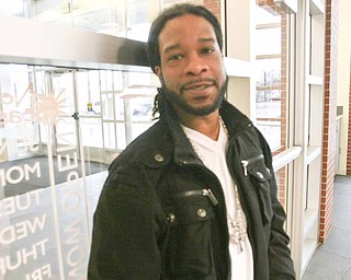 TO SEE HOW MUCH EVERYTHING IS GOING DOWN IS DISTURBING. I THINK IT’S PART OF WHAT’S CAUSING THE CRIME AND VIOLENCE.”
- Tyrone Chatman, South Side resident.