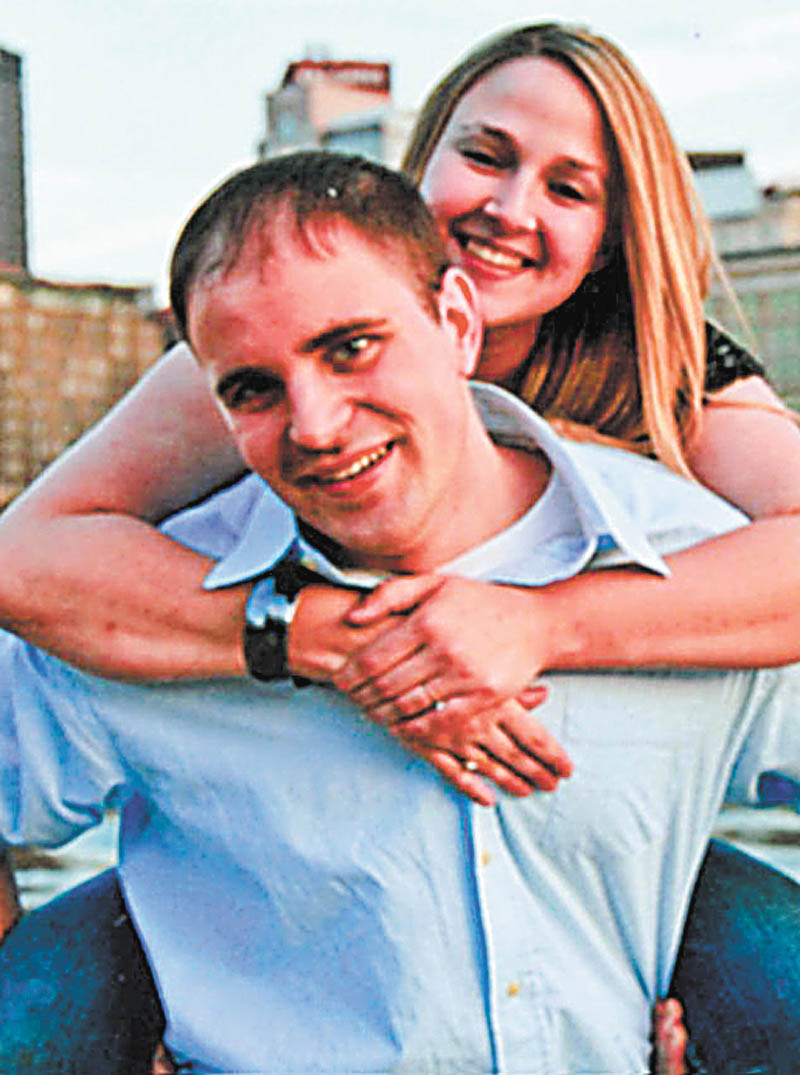 Sean Melnik and Melanie Sparks