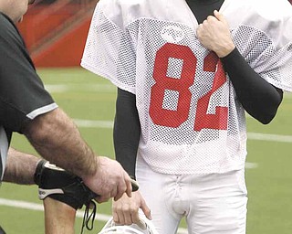 Youngstown State kicker David Brown, 82, is in his fi rst season with the Penguins after spending two seasons with a junior college in California.