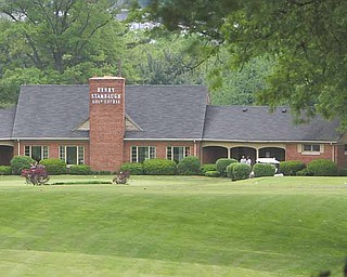 A group of golfers plans to raise money to pay for improvements to the Youngstown-owned Henry Stambaugh Golf Course on the city’s North Side. Of particular concern is the exterior of the course’s clubhouse.