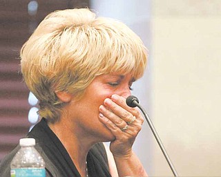 Cindy Anthony cries as she testifies during murder trial of her daugher, Casey Anthony, at the Orange County Courthouse, in Orlando, Fla., Saturday, May 28, 2011. Casey Anthony is charged with murdering her daughter, Caylee. (AP Photo/Joe Burbank, Pool)