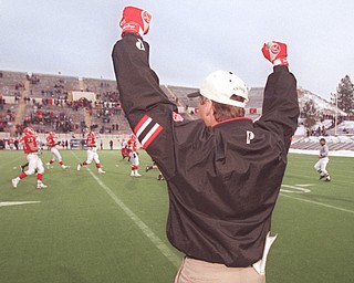 Jim Tressel celebrates as the finals second tick down in a Penguin win over Washington State in the Div I-AA semi-finals in 1997.