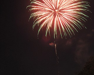 Image of a firework from the Independence Day fireworks in Youngstown. Display by the City of Youngstown and Colonial Fireworks. Image by Katie Libecco/The Vindicator.