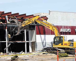 Demolition of the former Circuit City building on the corner of Market Street and U.S. Route 224 in Boardman began this week. Future plans show a 13,225-square-foot building that is zoned for retail use and will have a pharmacy for the CVS location and another building, 4,400 square feet, that is zoned for use as a fast-food restaurant. Cedarwood Development Inc. purchased the property, at 7230 Market St., for $2.2 million in April.