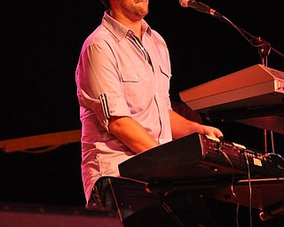 Michael Moritz Jr. performs with Sarah Turner performs at Gossip in Austintown on August 12, 2011.