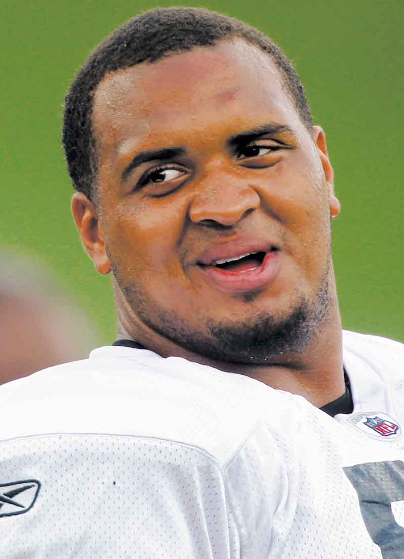 In this photo from Aug. 4, 2011, Pittsburgh Steelers center Maurkice Pouncey stands on the sidelines in practice during training camp at the NFL football team training facility in Latrobe, Pa. (AP Photo/Keith Srakocic)