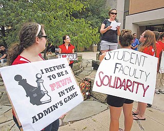 While the YSU-OEA was voting down YSU’s final contract offer, a group of about 40 students demonstrated their support for faculty.