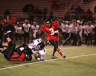 ROBERT K. YOSAY | THE VINDICATOR....East Panthers at Canfield Cardinals .....-30