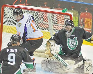 Forward J.T. Stenglein (17) has scored seven goals in the past six games for the Youngstown Phantoms, who are experiencing a change in energy since the team has been piling on the wins. Stenglein has nine scores for the season, one behind team leader Austin Cangelosi.