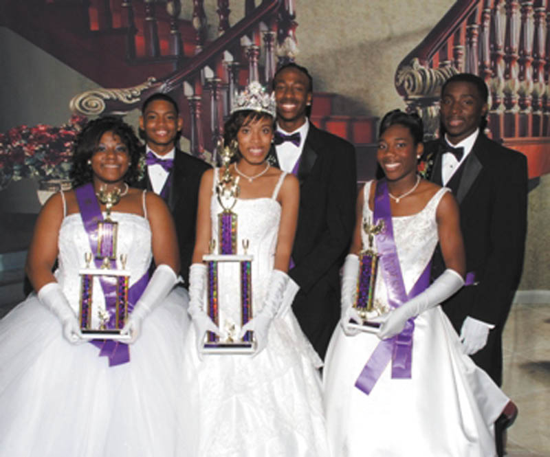 Miss Cinderella was crowned at the 56th Annual Cinderella Ball at an elegant affair Nov. 25 at Mr. Anthony’s in Boardman. In the center are Miss Cinderella Ayana Durden and her escort, Jantz Clinkscale. At left are First Attendant Janae Ward and her escort, Emmett Conner; and at right are Second Attendant Briana Curd and her escort, Jesse Hardin Jr. 