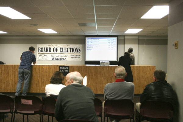 ROBERT K. YOSAY|THE VINDICATOR..election night...  ...-30-