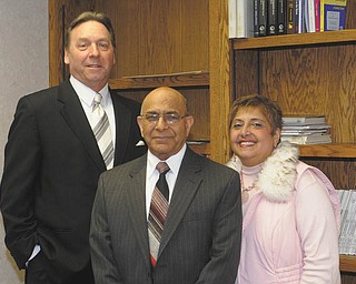 The American Cancer Society will present its sixth annual Cattle Baron’s Ball on March 24. To be honored this year are, from left to right, cancer survivor Glenn Stevens, 21 WFMJ-TV newscaster;
Dr. Chander Kohli; and cancer survivor Donna Detwiler.