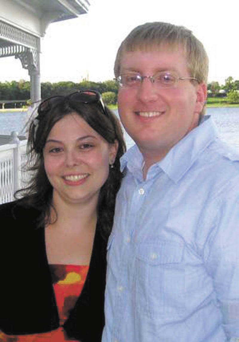 Amanda Conversino ad Brian Backur