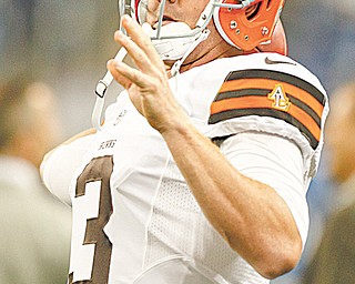 Cleveland Browns quarterback Brandon Weeden will get another preseason test tonight, this time against
blitz-happy Green Bay.