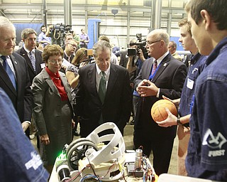 ROBERT K. YOSAY | THE VINDICATOR..a 30 Million dollar grant for a manufacturing hub was announced today at M7 Technologies - .Obama officials, including White House National Economic Council Director Gene Sperling, Acting U.S. Commerce Secretary Rebecca Blank, Under Secretary of Defense Frank Kendall and a host of other manufacturing officials will be at M-7 Technologies.. - -30-..