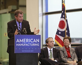 ROBERT K. YOSAY | THE VINDICATOR..a 30 Million dollar grant for a manufacturing hub was announced today at M7 Technologies - .Obama officials, including White House National Economic Council Director Gene Sperling, Acting U.S. Commerce Secretary Rebecca Blank, Under Secretary of Defense Frank Kendall and a host of other manufacturing officials will be at M-7 Technologies.. - -30-..