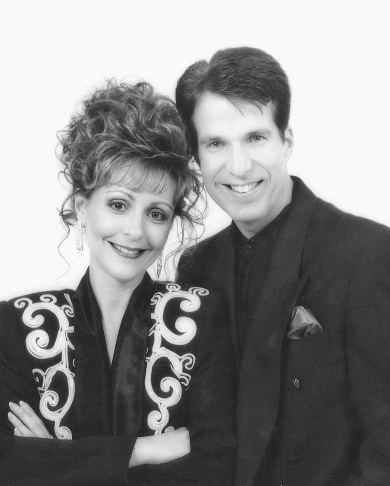 Hometown national entertainers Mary Jo Maluso and Rick Blackson will provide supper-club-style music for Splendor In The Glass, a special fundraising event to be sponsored by Youngstown State University and the Youngstown Air Reserve Station to benefit the base’s Community Scholarship Fund. The event will take place from 5 to 8 p.m. Sept. 30 at Alberini’s Restaurant, 1201 Youngstown-Warren Road in Niles. The festivities will include food, wine, special music and silent and basket auctions. Tickets are $100 per person or $175 per couple. Call Renee M. DiSalvo at 330-507-4868 for information. The base plans to award two $2,500 YSU scholarships.