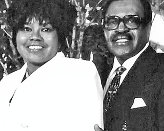 MR. AND MRS. ROOSEVELT HARRIS