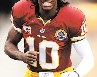 The Cleveland Browns expect Washington Redskins quarterback Robert Griffin III, who has a knee injury, to play
when the teams meet Sunday.