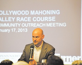 Geoff Moore speaks to attendees during a Thursday community outreach event conducted in Niles by Hollywood Mahoning Valley Race Course to inform prospective bidders about how to get involved in racino construction.