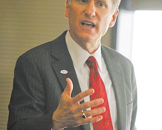 Randy Dunn, one of three finalists for YSU president, addresses an open forum Thursday on campus.