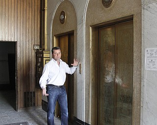   ROBERT K. YOSAY  | THE VINDICATOR


the old elevators.. last in the city to have an operator inside !

Dominic Marchionda at the Wick Building
 34 W. Federal St., Youngstown,
work ito staart in n August to convert it into apartments and extended-stay living. This is part of a gigantic Sunday story on the changing face of downtown Youngstown and what’s succeeded and what’s failed.

