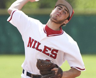 William d Lewis The Vindicator Niles pitcher TylerWiery delivers during 1-0 win over Canfield at Niles Tuesday.