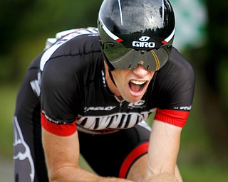 MADELYN P. HASTINGS | THE VINDICATOR
(1) Paul Martin, Panther/Bakehouse Granola, Men Pro 1/2