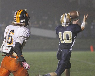 . ROBERT K. YOSAY | THE VINDICATOR..One handed catch for a TD #10 Van Vanover as #16 Wellsville Jordan Allenn..Poland vs Struthers @ Poland