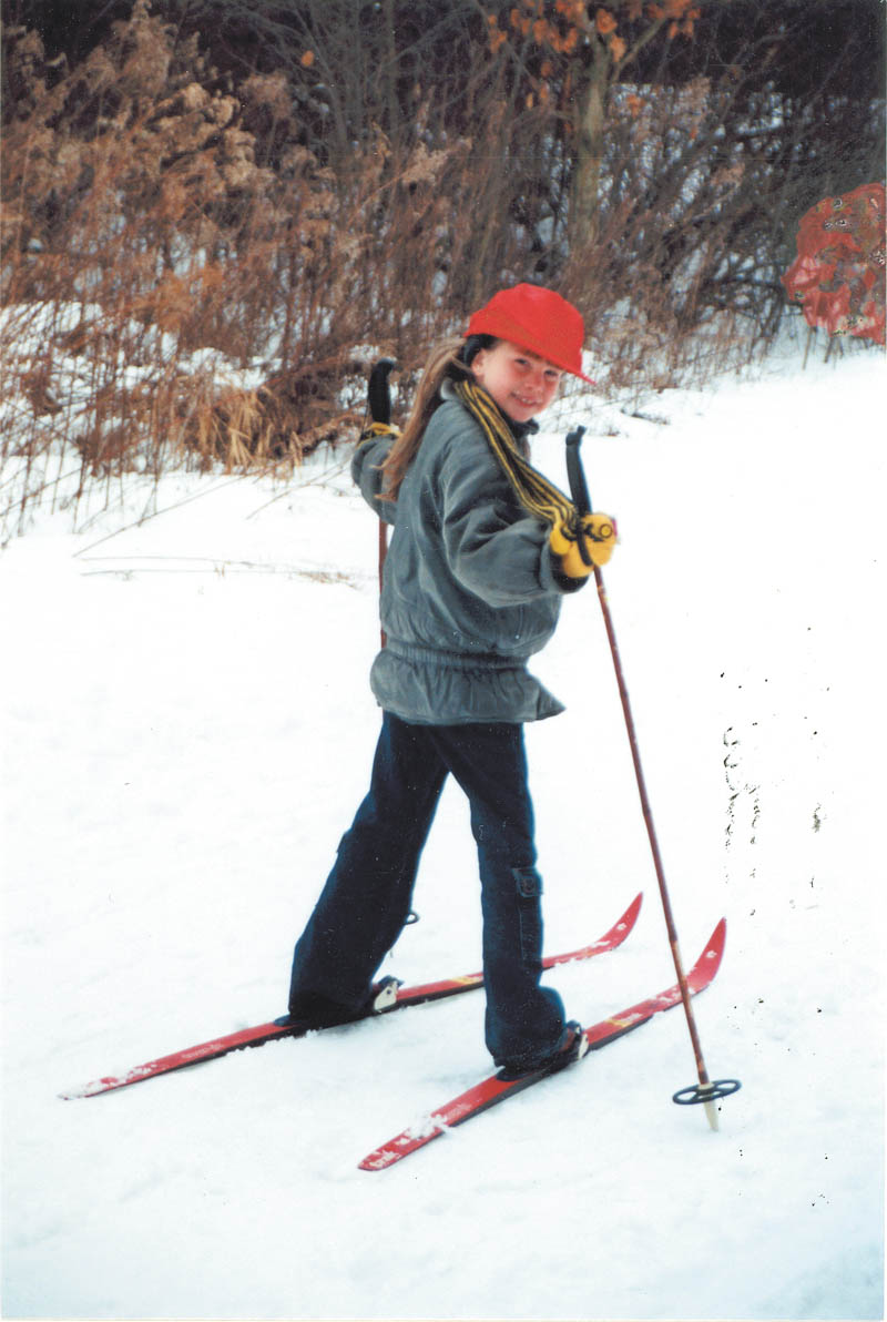 Leanna Hartsough tried out her skiis. Sent by Lana Vanauker.