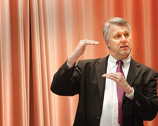 Mark Johnson, director of the advanced-manufacturing office at the U.S. Department of Energy, addresses participants Monday at a Sustainable Energy Forum at Youngstown State University.