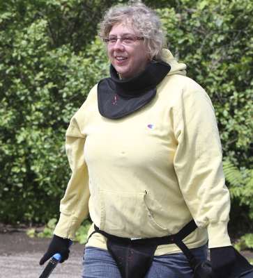 William D Lewis the vindicator   Vindy reporter Jeane Starmack during a training exercise 6-12 at a vacant building in Hubbard.