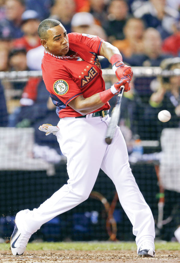 The American League’s Yoenis Cespedes, of the Oakland Athletics, hit nine homers in the final round to win Monday’s Home Run Derby at Target Field in Minneapolis.