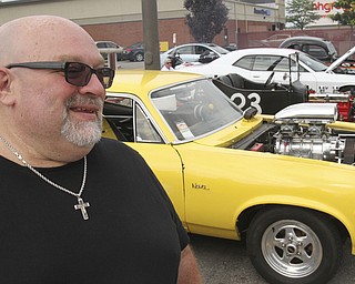 william D. Lewis The Vindicator  Fat and Furious cast member Tommy Christmas during a car show at Quaker Steak and Lube in Boardman.